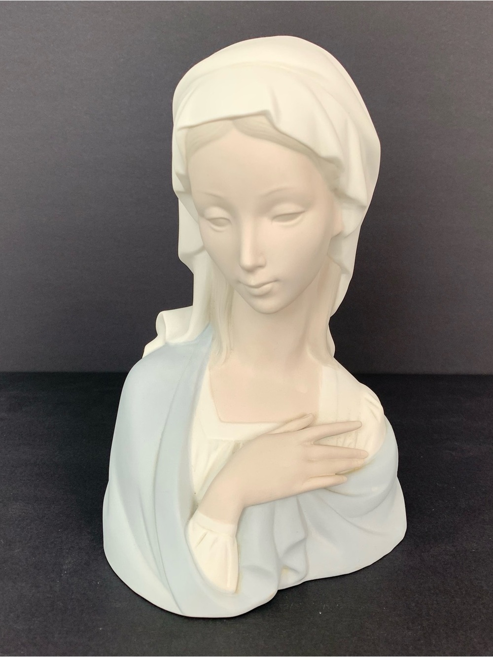 Lladro Madonna Head Bust Figurine 4649 Retired Matte Porcelain Virgin Mary Vtg